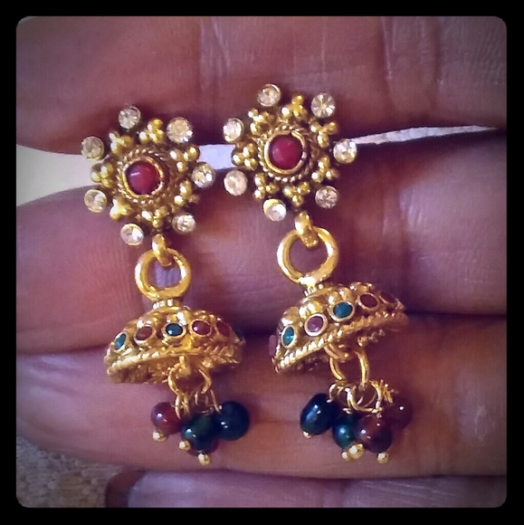 Vintage Jeweled Jhumka Earrings - Picture 2 of 8